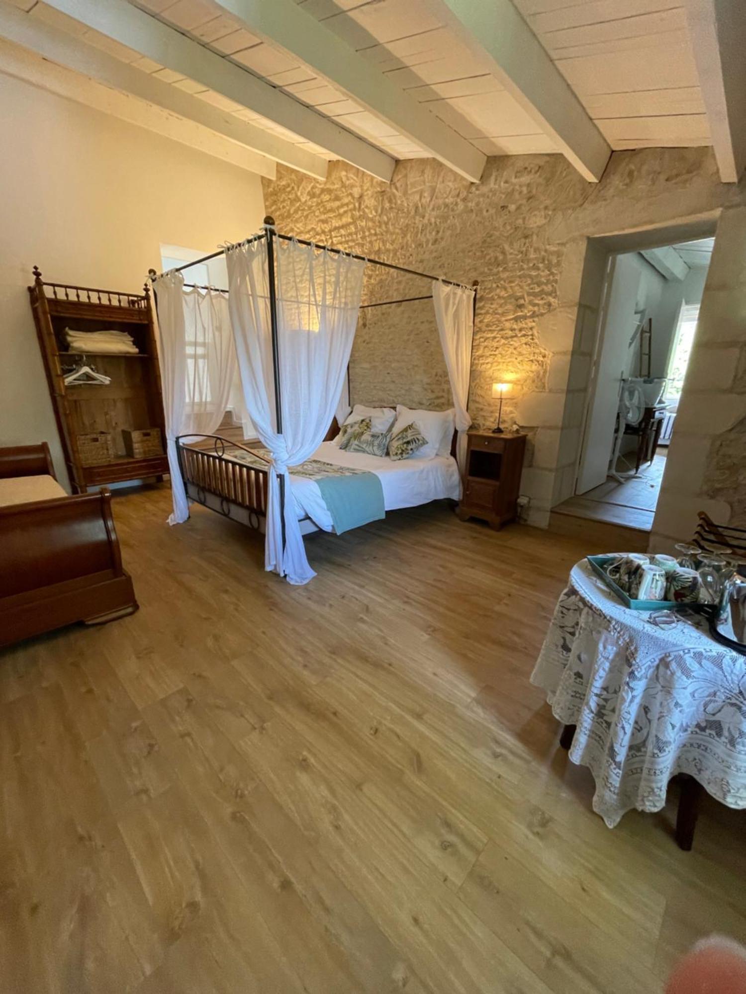 Dompierre-sur-MerLogis Saint Leonard住宿加早餐旅馆 外观 照片